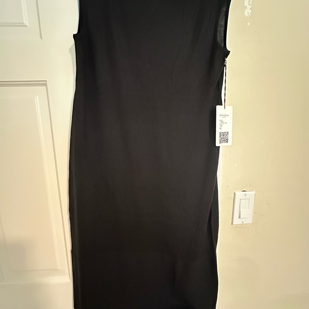 NWT Rondina Wool Elegant Black Sleeveless Dress